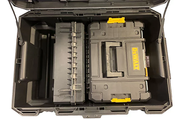 DEWALT 得偉 DWST17871-1 TSTAK 移動式工具箱(內部俯視細節)